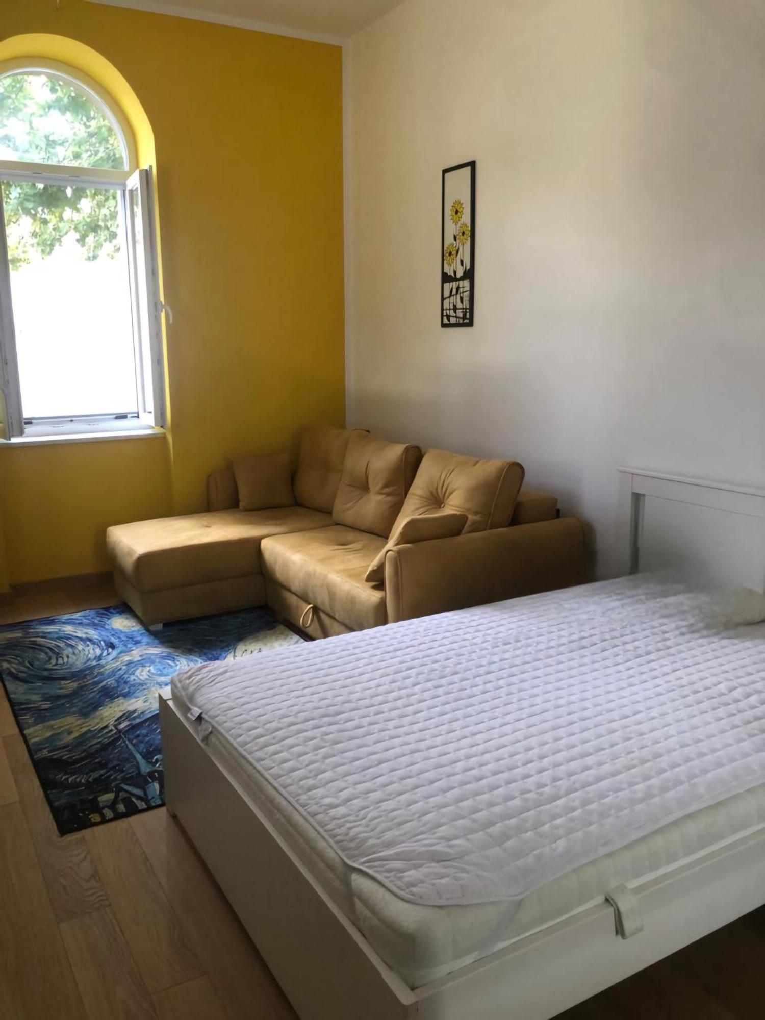 Chika Apartment Rijeka Bagian luar foto