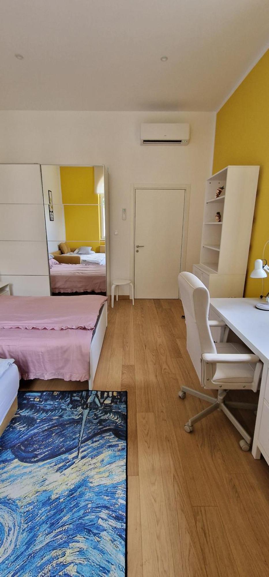 Chika Apartment Rijeka Bagian luar foto