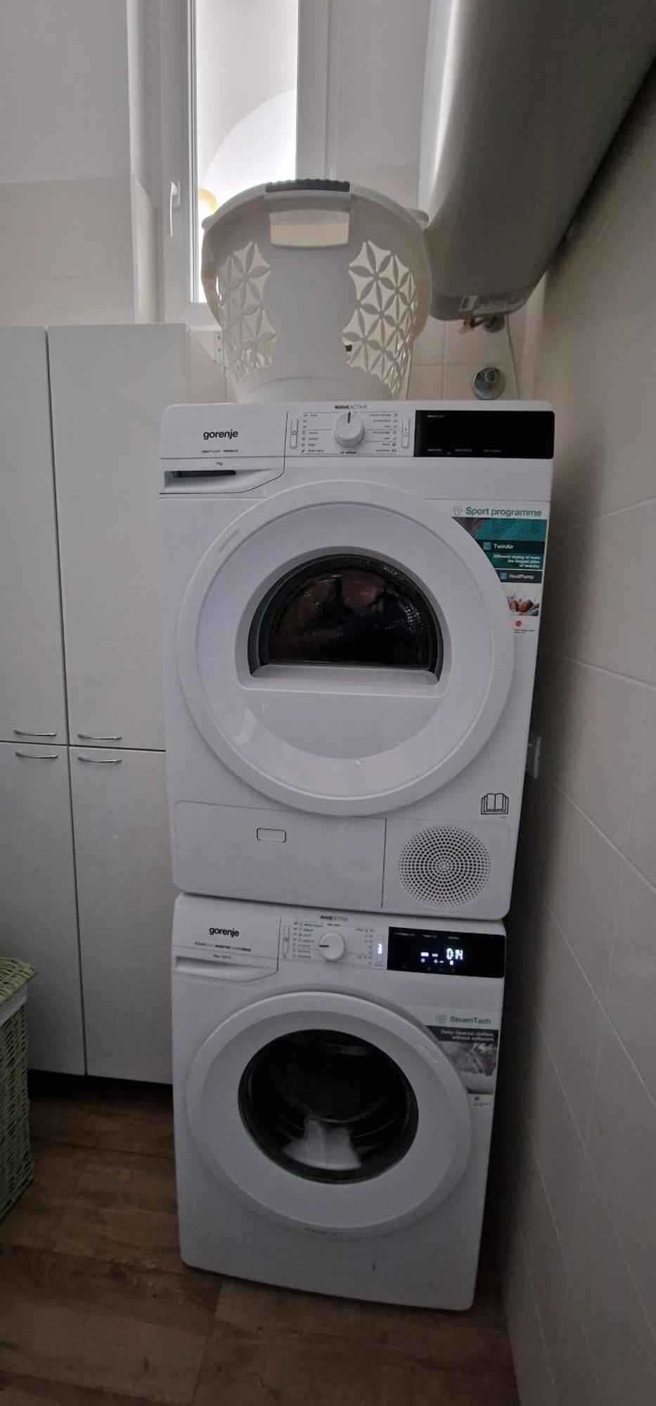 Chika Apartment Rijeka Bagian luar foto