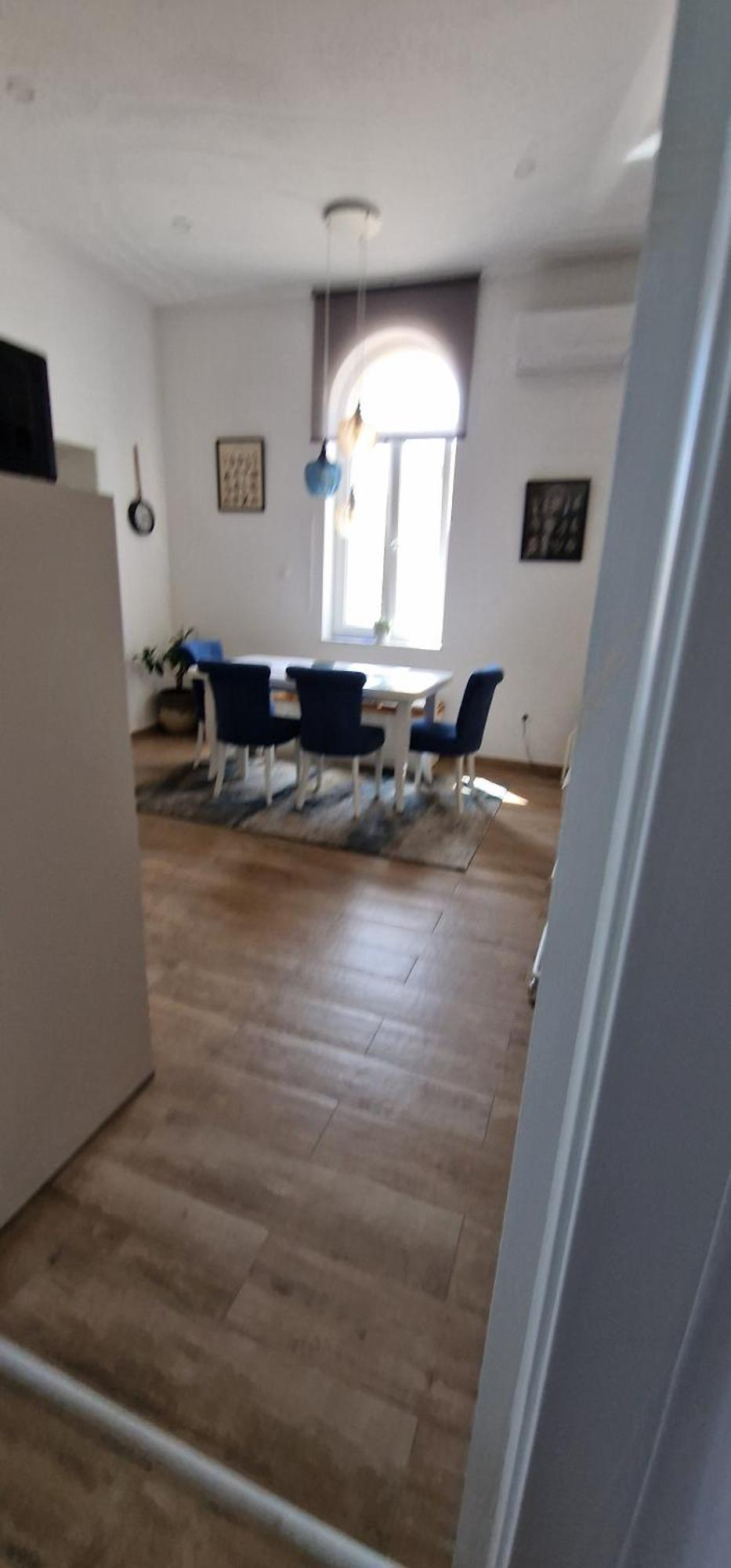Chika Apartment Rijeka Bagian luar foto